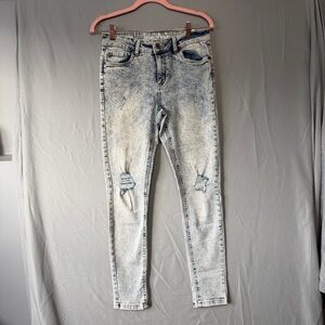 Jeaniologie Womens Mid Rise Skinny Distressed Jeans Size 6 Light Wash Edgy